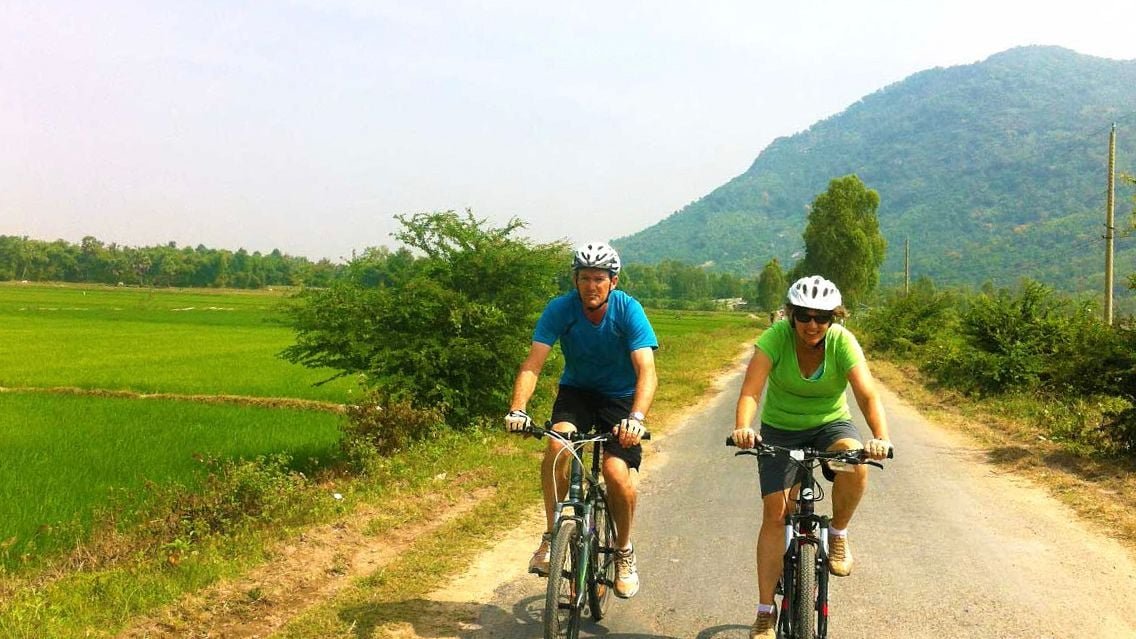 Vietnam Ultimate 43-Day Cycling Adventure from North to South